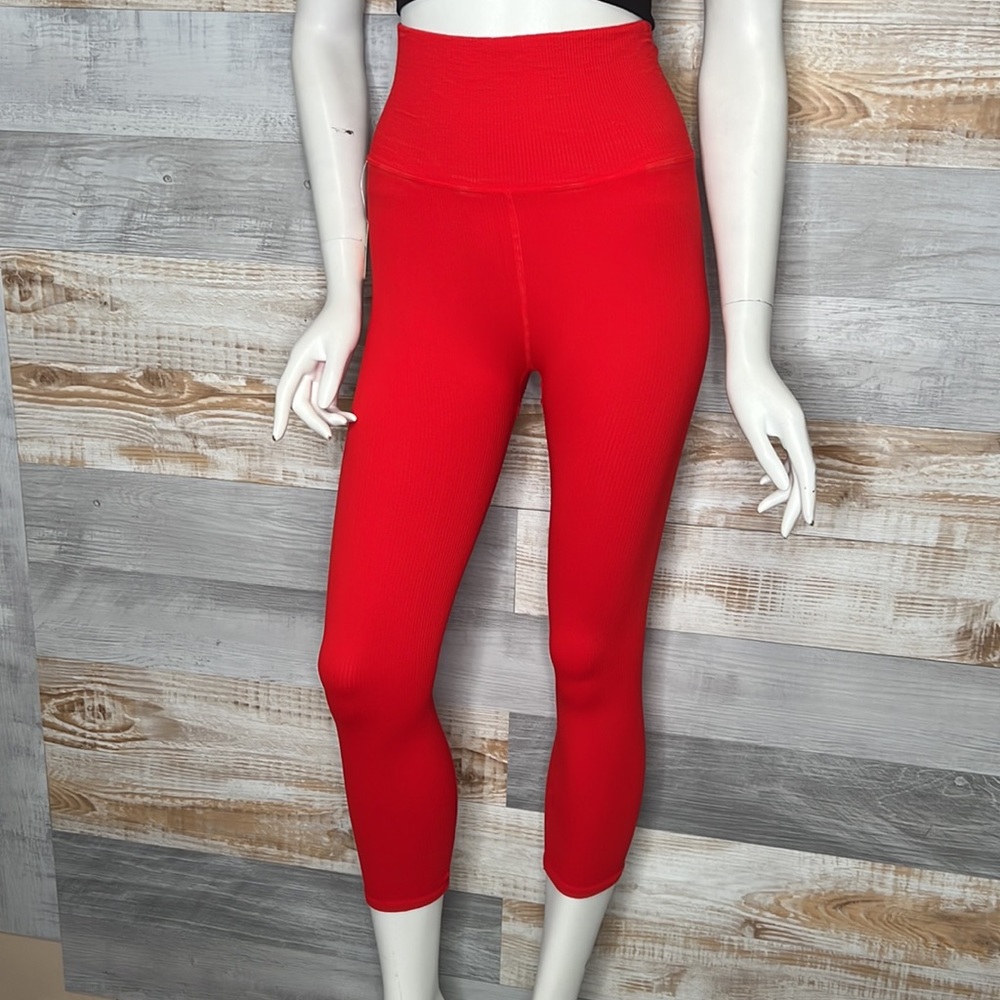 Free People movement Ultra High-Rise 7/8 Happiness Runs Leggings M/L red
